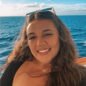 Meet your Posher, Kylee